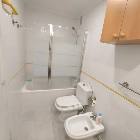 Homestay Habitacion Cama Grande Doble 150 X190 Con Smart Tv *